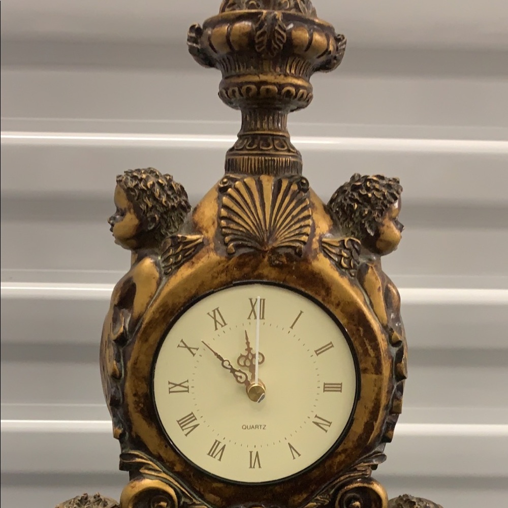 European Quartz Cherubs clock, hand engraved cast statue